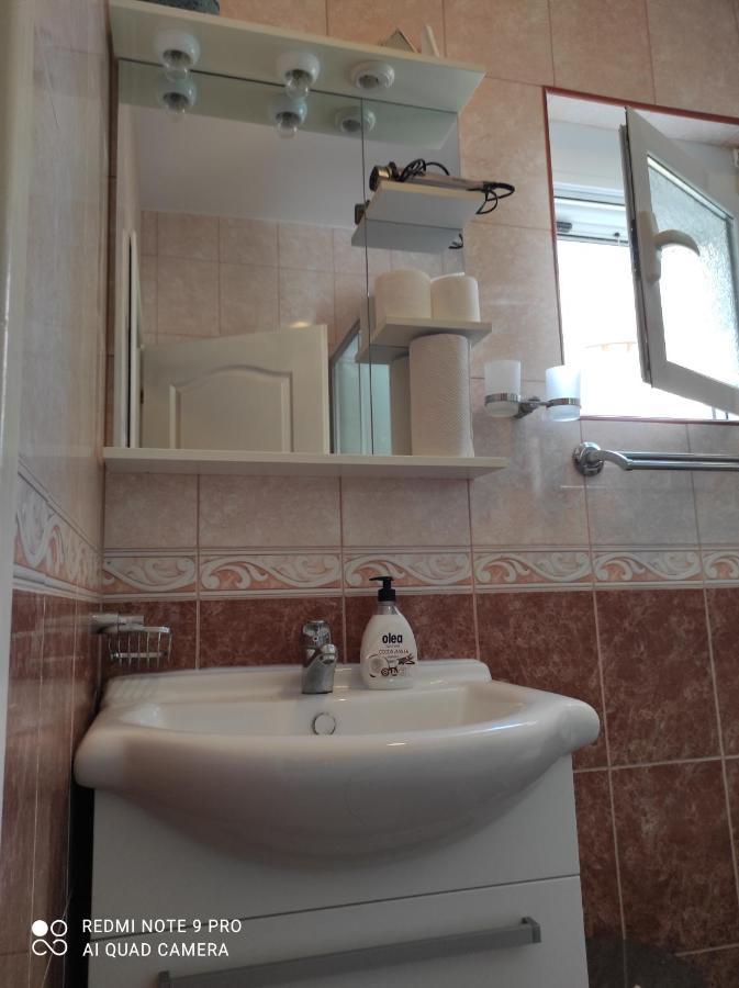 Apartments Anne Petrovac Dış mekan fotoğraf