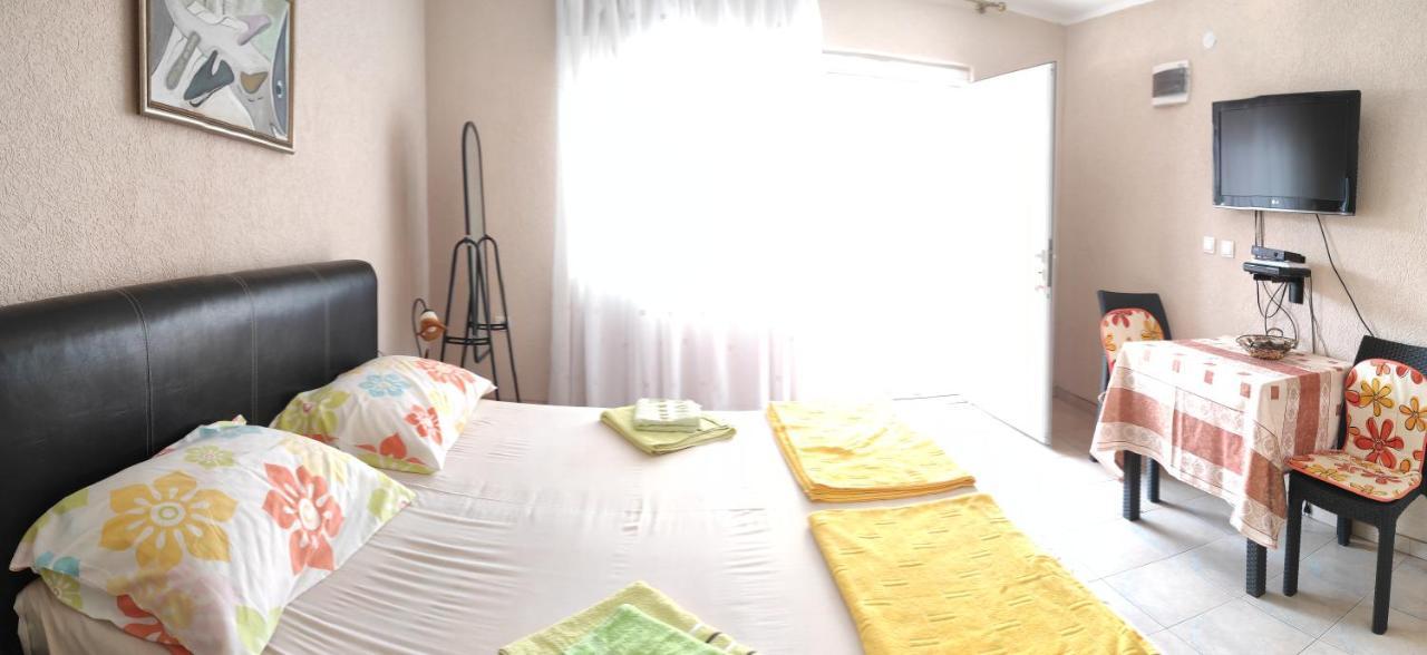 Apartments Anne Petrovac Dış mekan fotoğraf