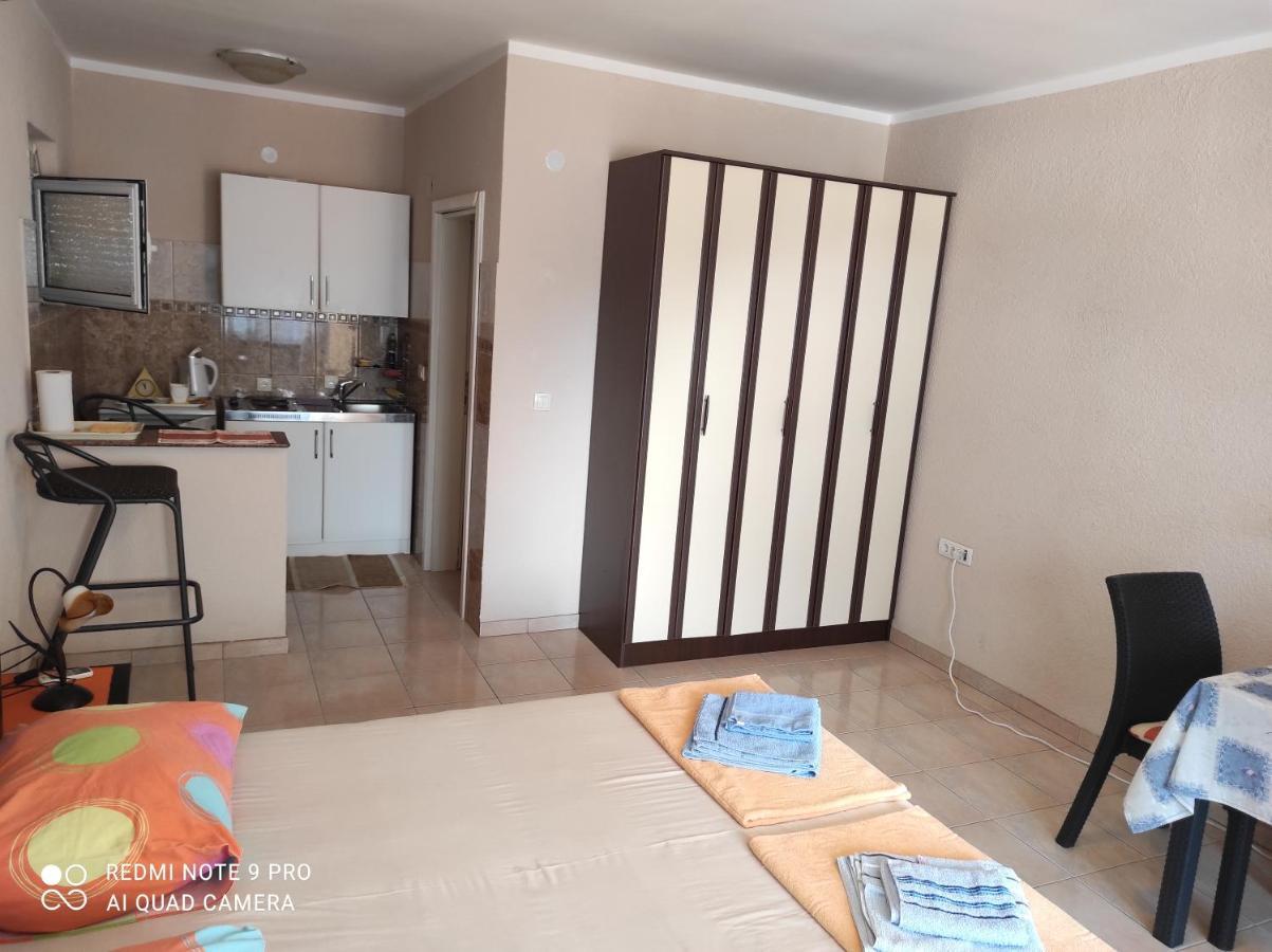 Apartments Anne Petrovac Dış mekan fotoğraf